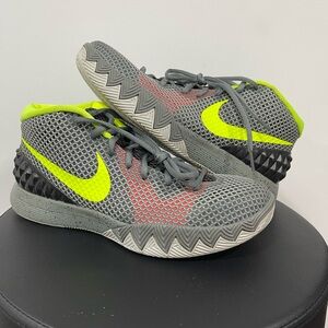 2015 Nike Kyrie 1 - Dungeon Deep Pewter (RARE)